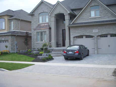 This is the completed project, plants and all!